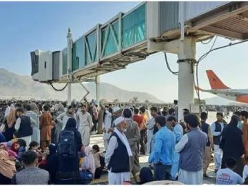阿富汗媒体：喀布尔机场混乱致至少10人死亡