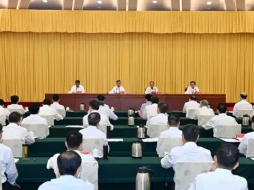 中央第四生态环境保护督察组督察广东省动员会在广州召开