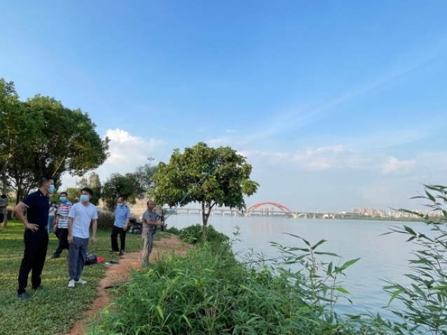 惠州加速两江一河“硬核美颜” 一日劝离260余垂钓人员