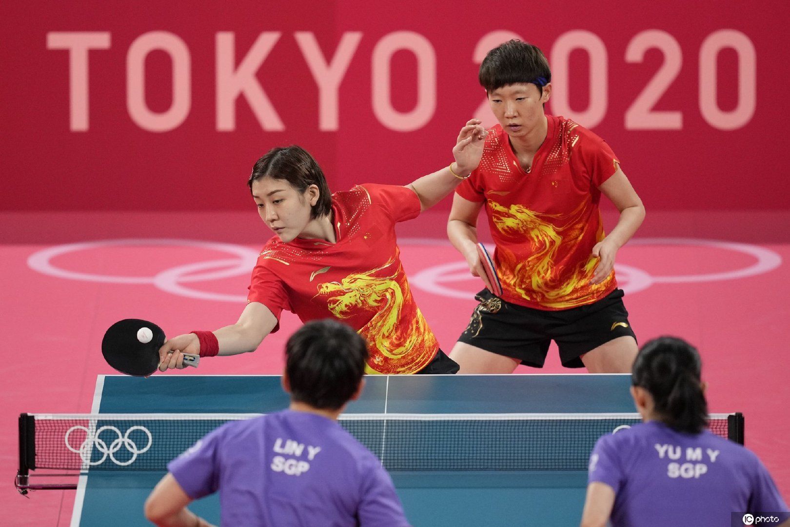 国乒女团3-0战胜新加坡，挺进半决赛