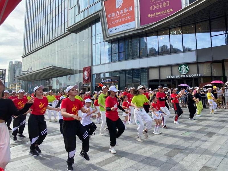 红红火火跳起来 罗湖区22支舞蹈队一展舞姿