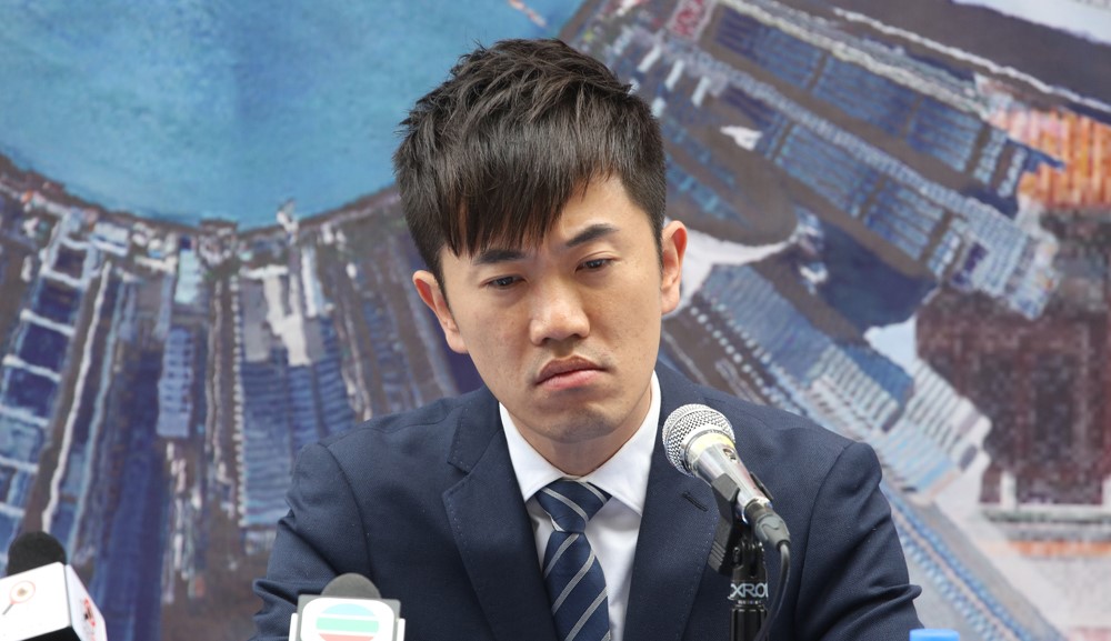 香港特区政府宣布郑松泰丧失立法会议员资格