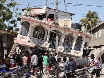 海地地震已致1941人遇难，近万人受伤
