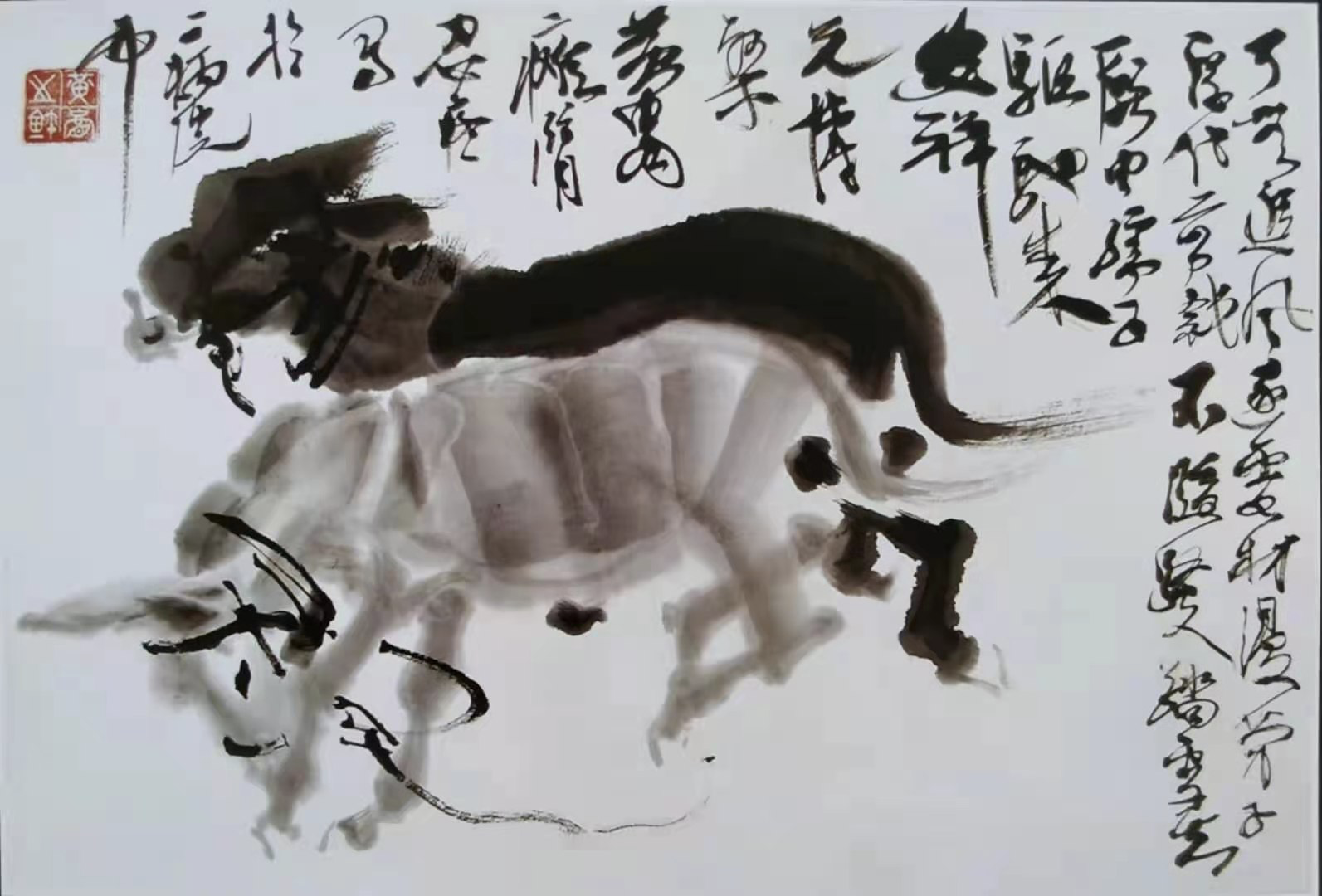 青山不墨千秋画，绿水无弦万古琴