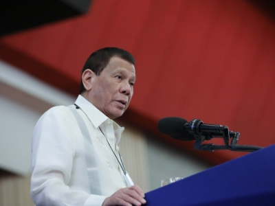菲律宾总统：感谢中国援助疫苗