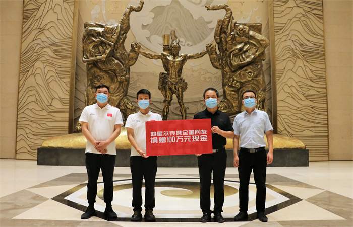 鸿星尔克再捐100万：直播观看人次已暴降，销售额不足此前1/10