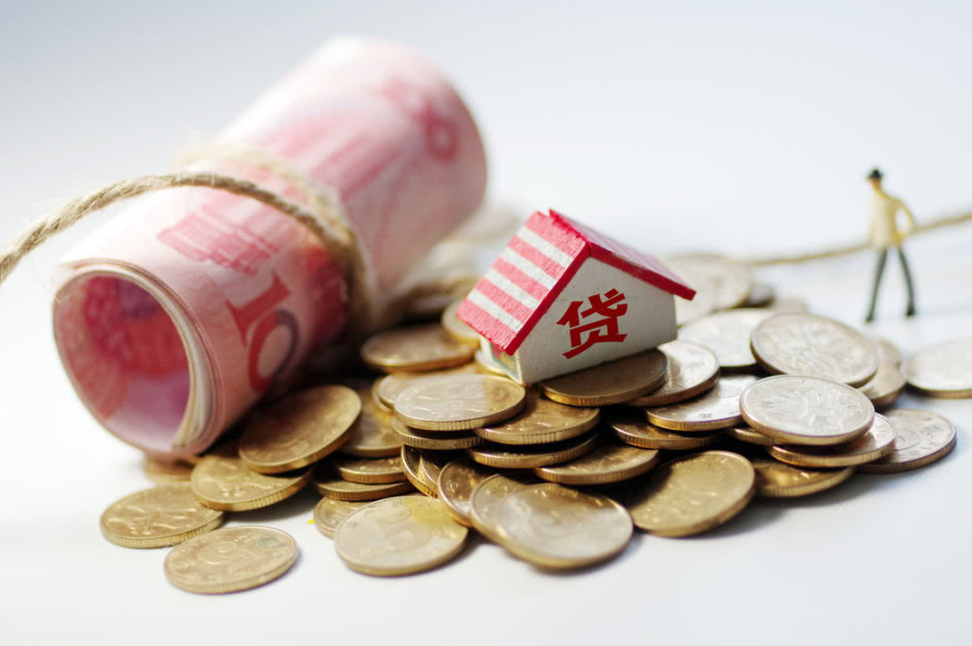 央行调查报告：去年末全国人均个人消费贷款余额3.51万元