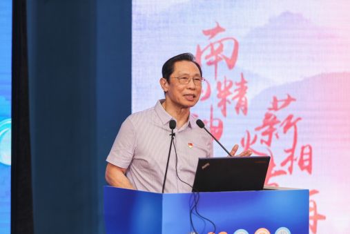 钟南山团队发布文献 首次系统整合中国疫情管控策略