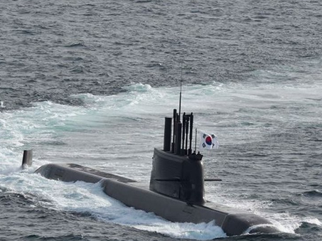 韩媒：韩国潜射导弹水下试射成功，成全球第八国