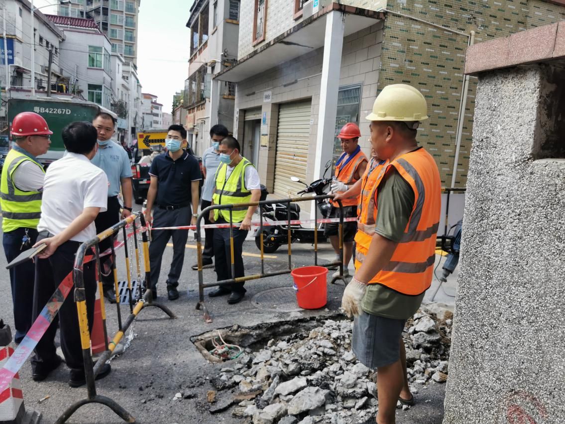 20天紧急抢修路灯 葵涌办事处为群众解决“急难愁盼”问题