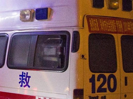 安徽宿州一出租车与公交车发生碰撞，致3人死亡