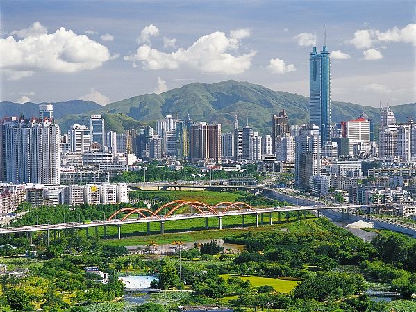 深圳：奋力建设好中国特色社会主义法治先行示范城市
