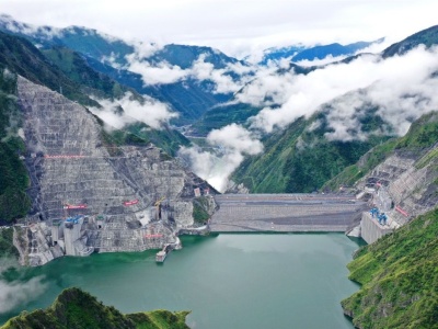 雅砻江两河口水电站投产发电！中国水电迈向高海拔寒冷地区