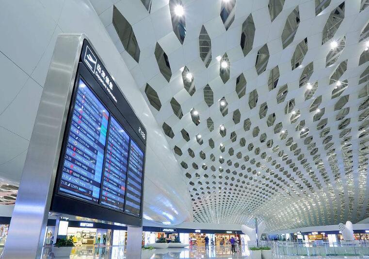 深圳机场增6家行李直挂城市候机楼 旅客行李可提前托运