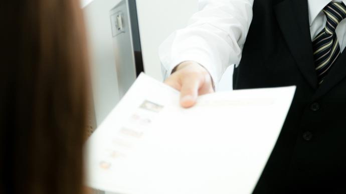 “内推”简历进名企，指路还是套路？ 