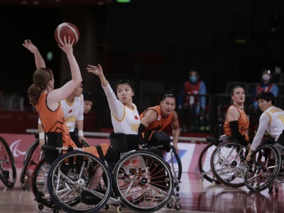 历史最好成绩！中国女子轮椅篮球队摘得残奥会银牌