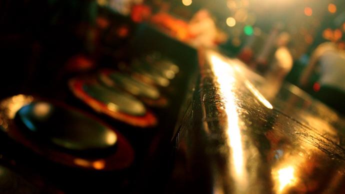 福建疫情有外溢风险，广东潮州暂时关停酒吧棋牌室等密闭场所
