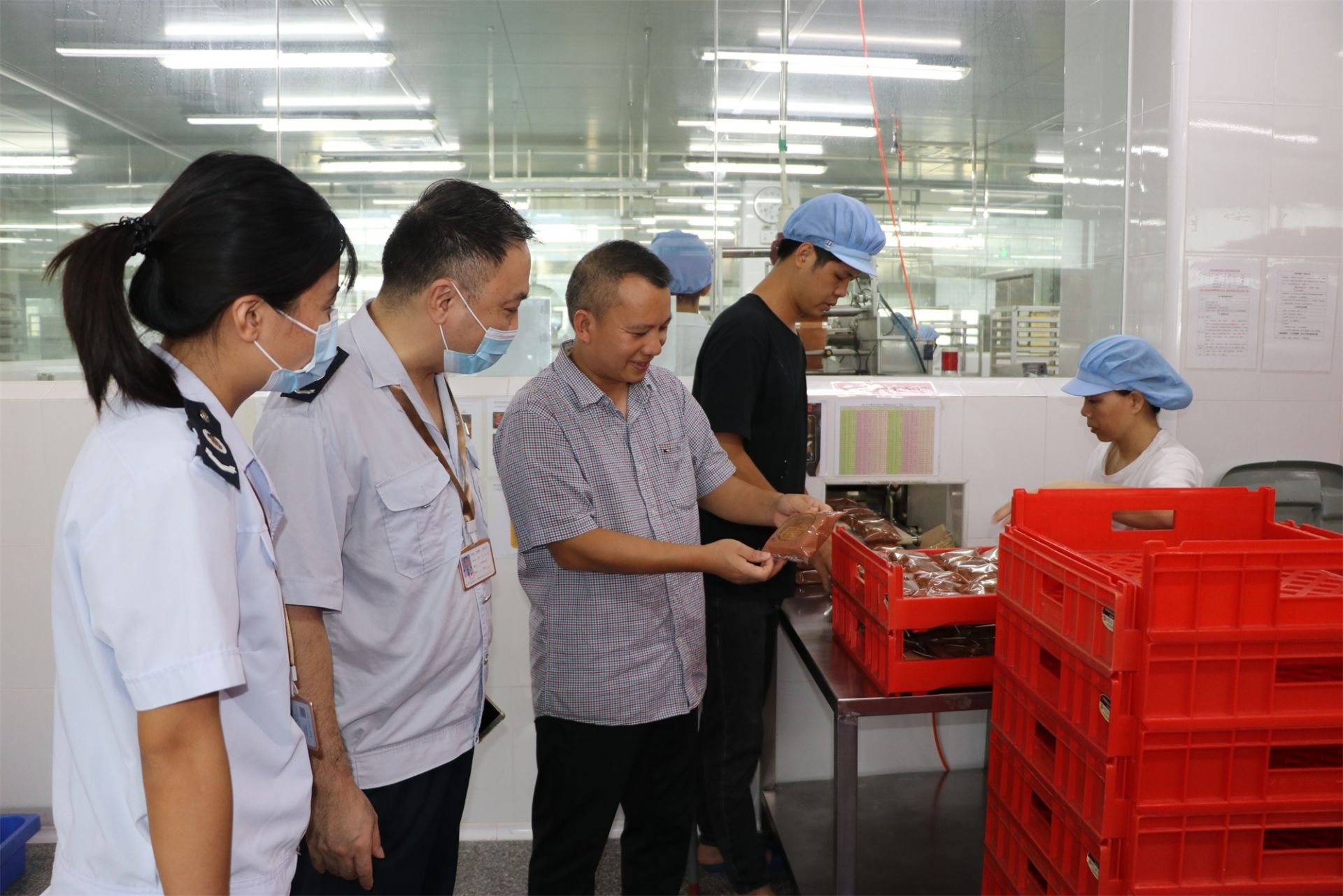“广式月饼”招牌响当当，中山滋味漂洋过海