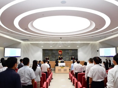 市领导带队学法！深圳33名局级领导干部旁听行政诉讼案件审理