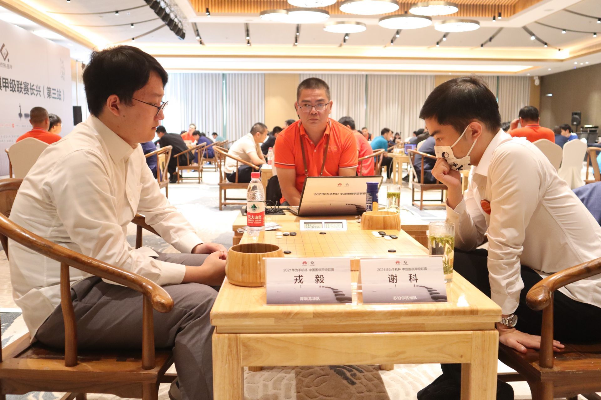 “华为手机杯”围甲联赛常规赛收子，深圳龙华队位居第六幸运挤进季后赛