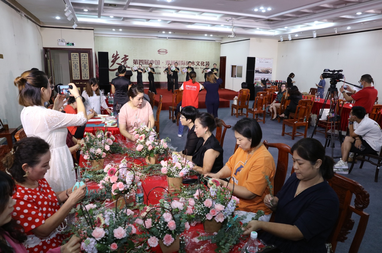 发放1000万代金券！“迭变-第四届中国·观澜国际红木文化节”不容错过