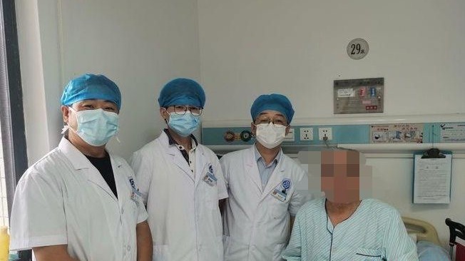 抗美援朝老兵送上感谢信！龙岗这家三甲医院因人文关怀获认可