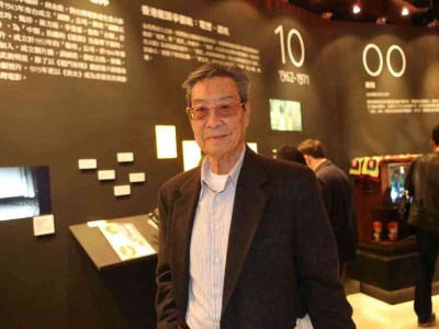 中国台湾知名影视编剧张永祥去世，曾创作《小城故事》《汪洋中的一条船》