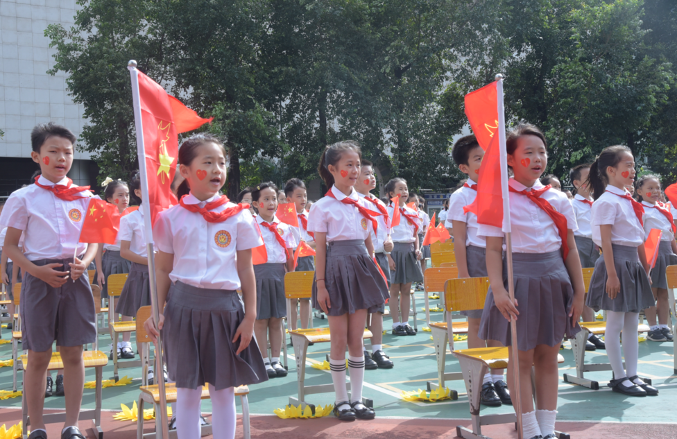 红领巾在飘扬！天河区举行纪念少先队建队72周年主题队日活动