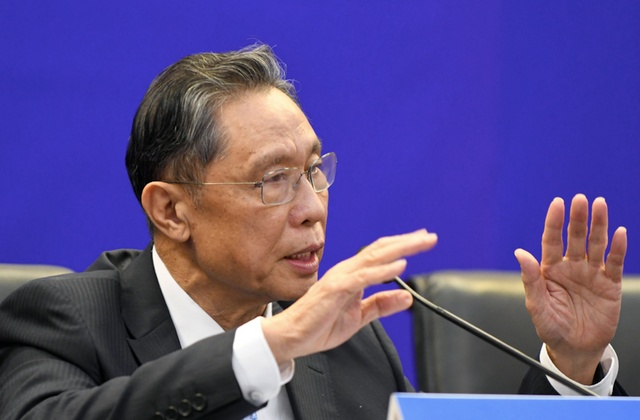 中国何时可以完全开放？钟南山这样说