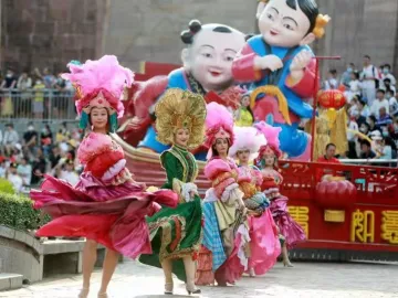 用音乐开启美好假期，深圳世界之窗游客爆棚