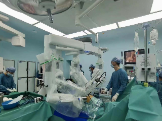 创口仅7厘米！深圳市三院完成广东省首台达芬奇机器人肾移植手术