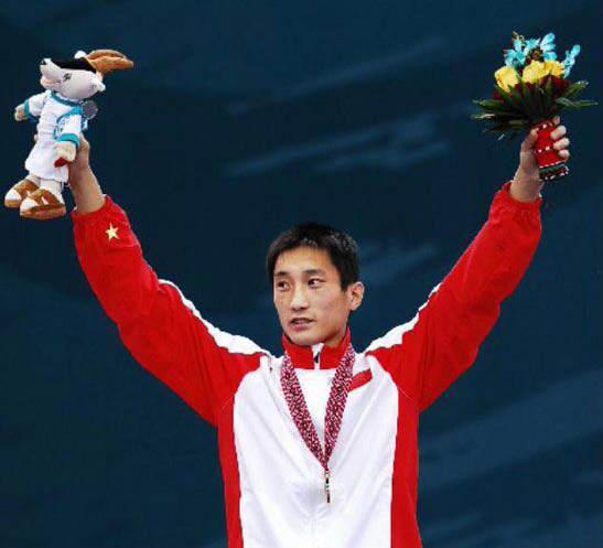 亚运会散打冠军李腾成涉黑犯罪嫌疑人,警方公开征集线索