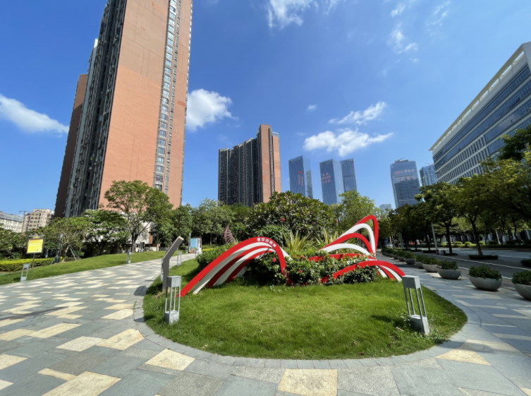 深圳首个以共产党人精神谱系为主题的公园成国庆新网红打卡地