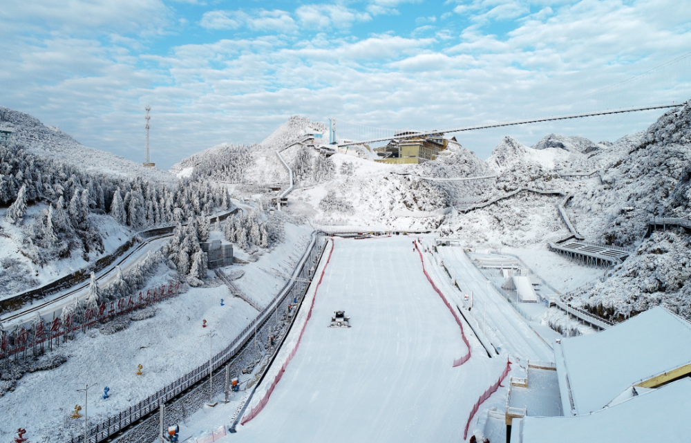 滑雪季，贵州5大热门滑雪地已开放，喜欢滑雪的你不要错过！